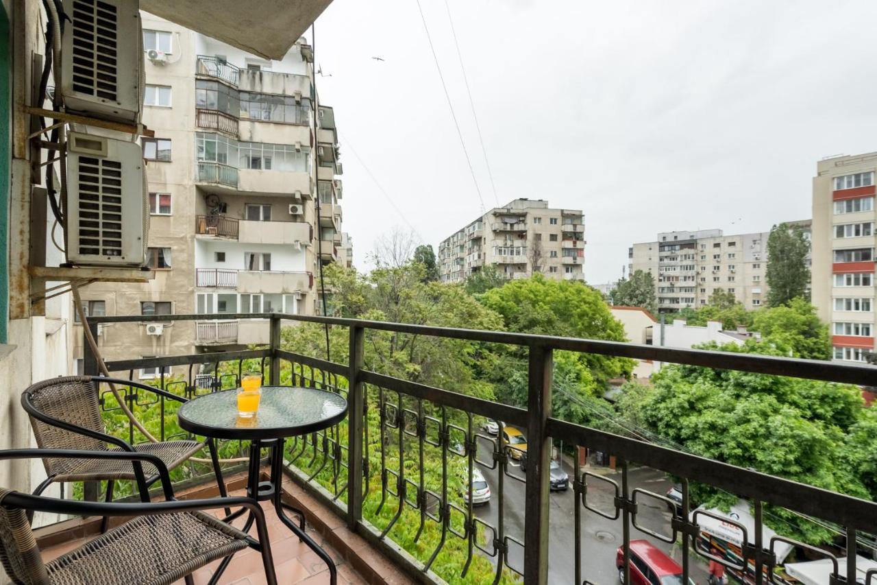 Felicity Apartment By The Park Bucareste Exterior foto